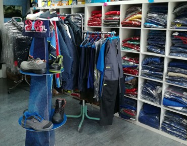 Ropa de Trabajo Ferretería VICTOR DELGADO en Haro
